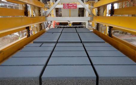 透水磚制磚機廠家價格