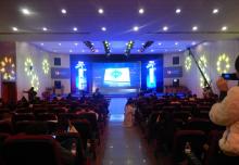 榮獲2016年度機(jī)械設(shè)備杰出品牌獎的海綿制磚機(jī)廠家！