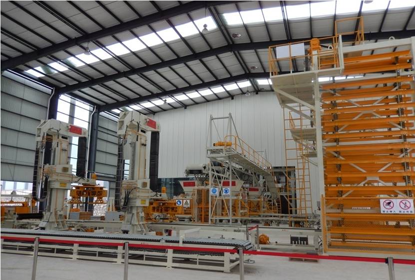 空心磚制磚機、多孔空心磚機客戶現場 空心磚制磚機、多孔空心磚機客戶現場