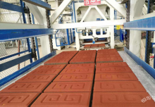 怎樣辨別購買的路面磚制磚生產線是否為新款？