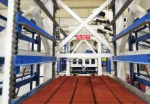 人行道透水磚設備：設備與原料是生產制品的決定性因素