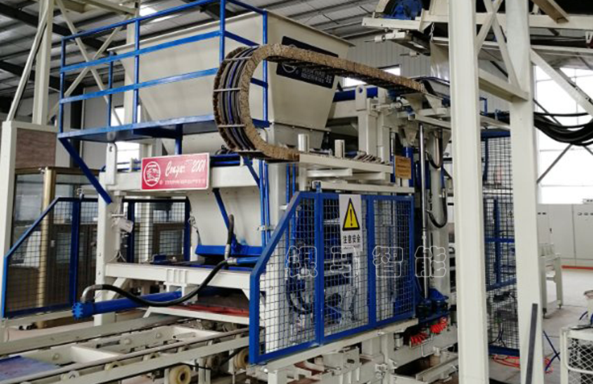 免燒磚制磚機(jī)器皮帶傳輸機(jī)斷帶現(xiàn)象及應(yīng)對措施有哪些?