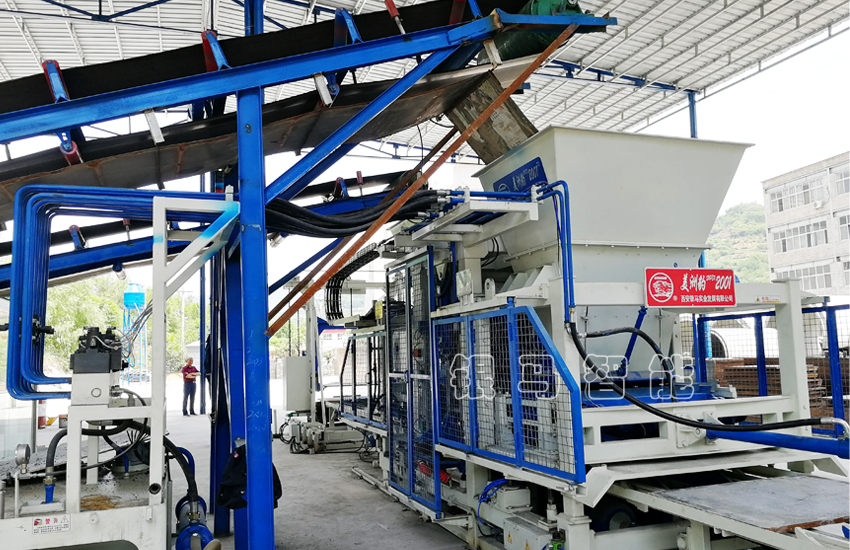 透水磚機設備六大特點一個都不能少!