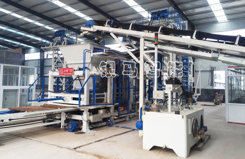 全自動透水磚設備液壓系統元件故障原因有哪些?